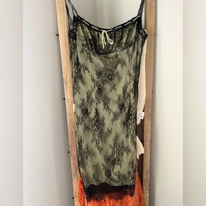 Cute summer dress lace covered small w tada cider brand